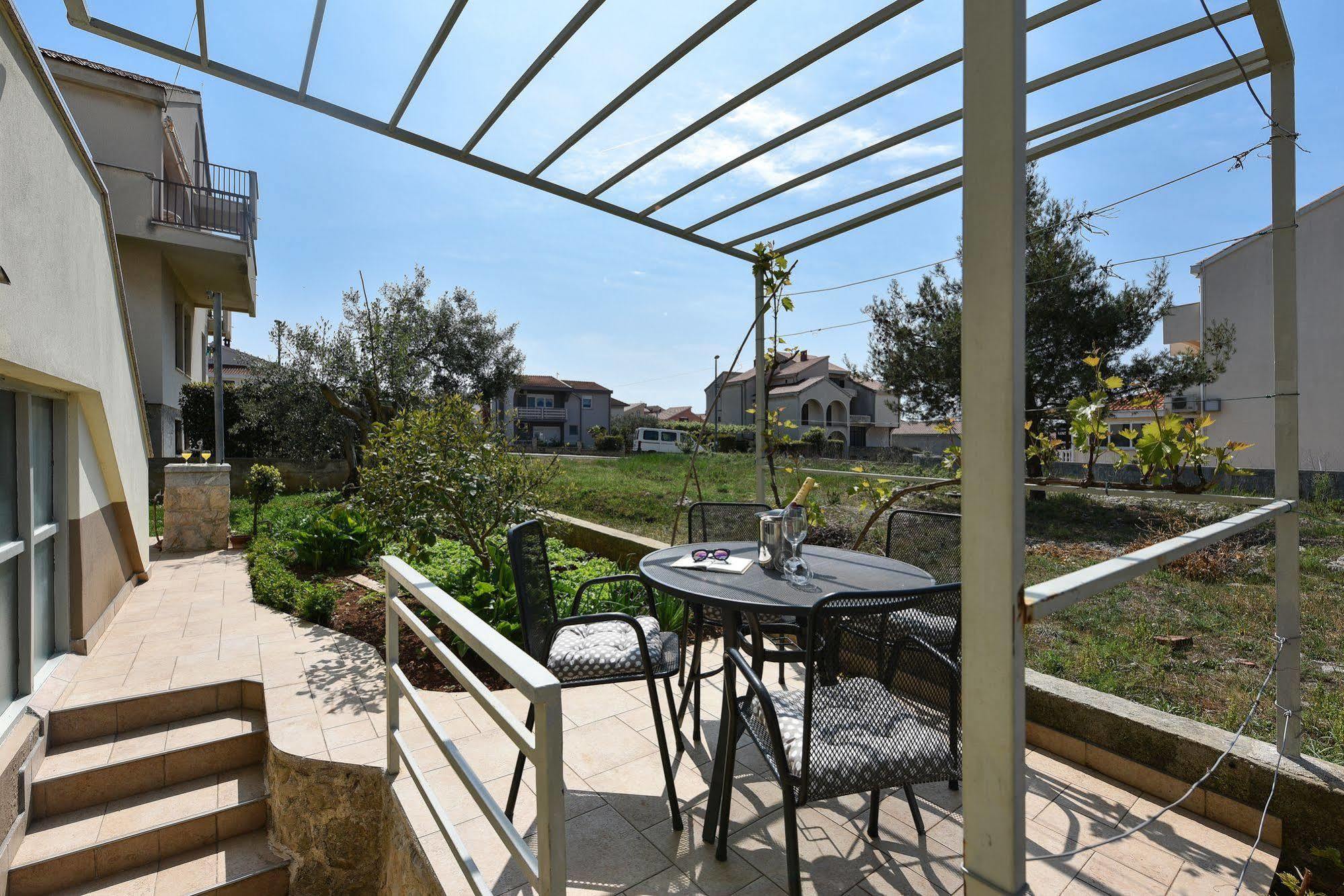 Adria Apartments ซาดาร์ ภายนอก รูปภาพ